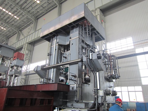 天锻石油钻杆接头锻压液压机生产线投放市场