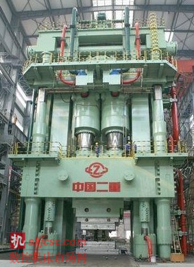中国大型模压机创多项第一 技术达世界先进水平