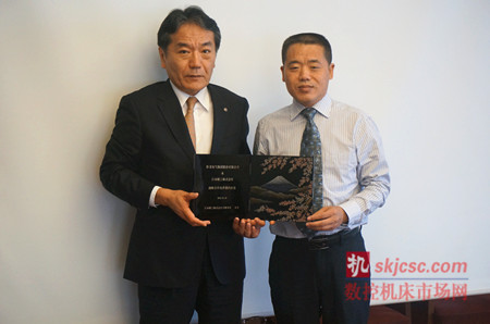 日本精工与卧龙电气集团签署战略合作伙伴协议